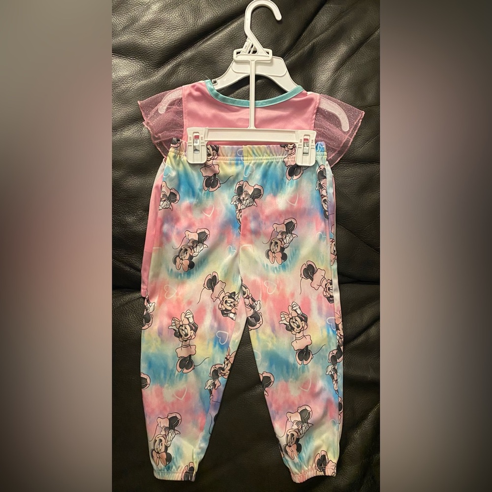 Minnie Mouse Pajama Set - Picture 2 of 5